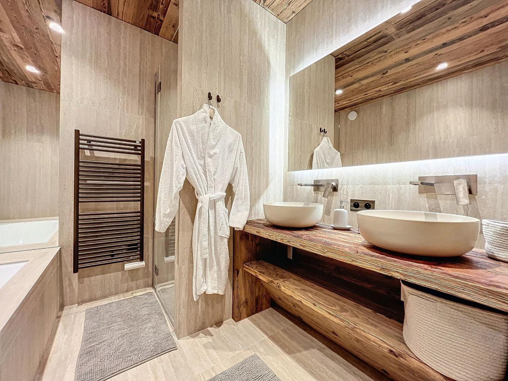 Chalet Meribel, 11 Pieces, 15 Personnes - Fr-1-688-79 Экстерьер фото